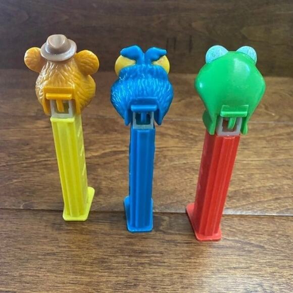 PEZ Vintage Fozzy Kermit Gonzo Pez Dispensers - Picture 2 of 5